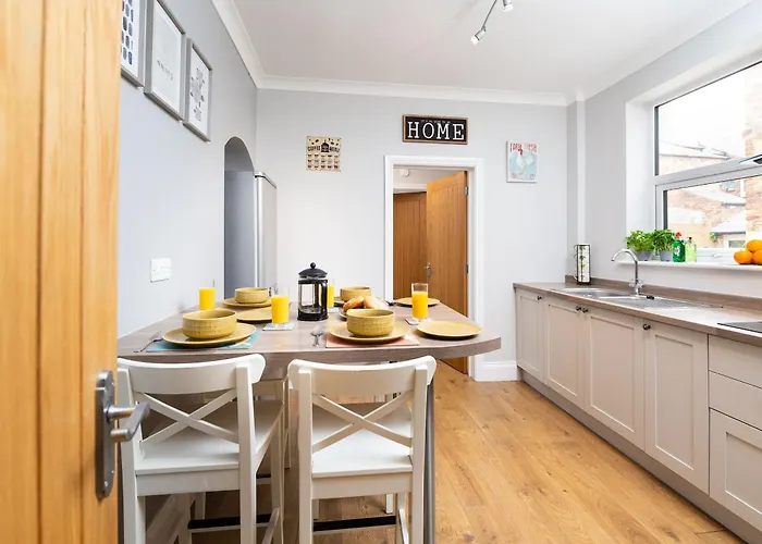 Ashville - Uk37119 * 斯卡伯勒